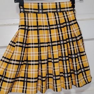 Plaid Schoolgirl Skirt(Never Worn)